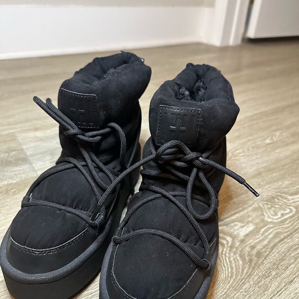 H&M Black Winter Boots NWOT